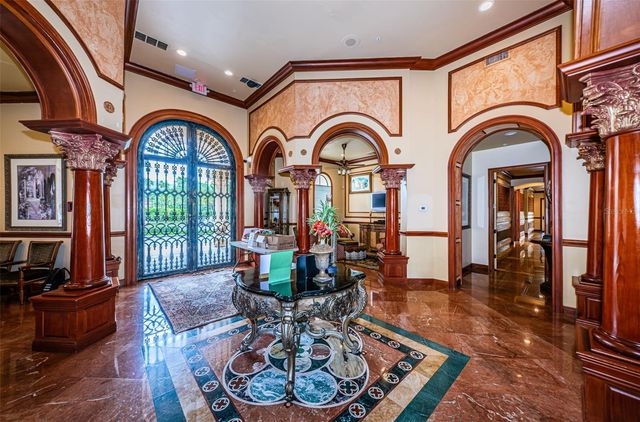 2757 VIA CIPRIANI 1110B, Clearwater, FL 33764