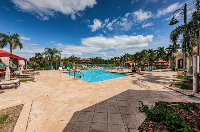 2757 VIA CIPRIANI 1110B, Clearwater, FL 33764