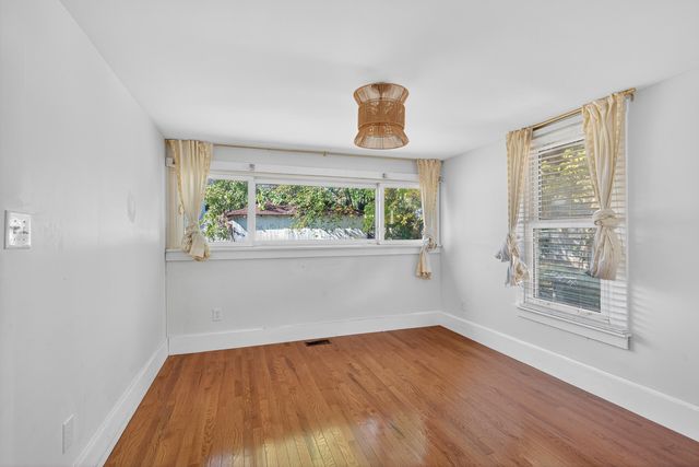 1401 N Limestone, Lexington, KY 40505