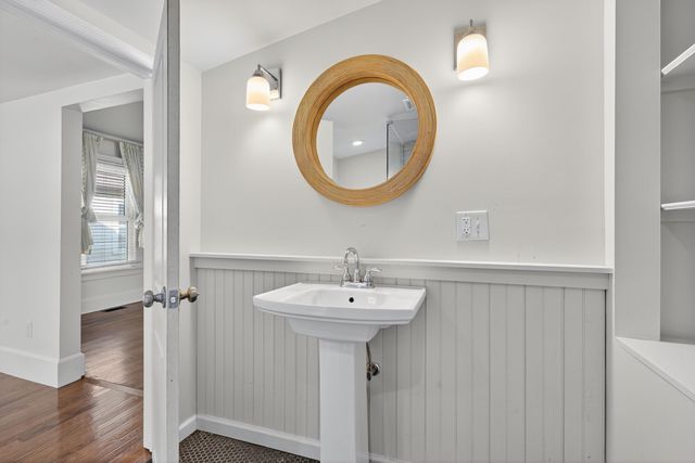 1401 N Limestone, Lexington, KY 40505