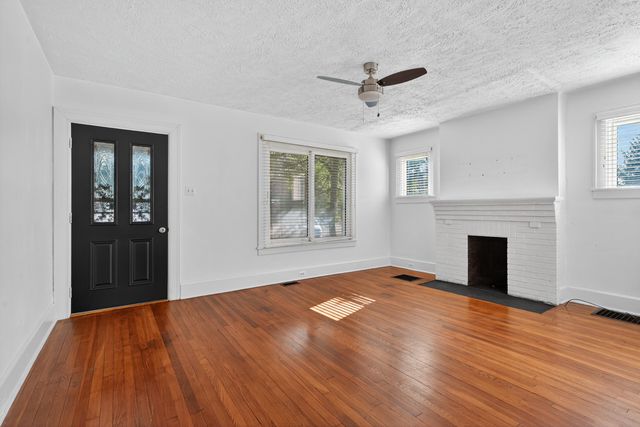 1401 N Limestone, Lexington, KY 40505