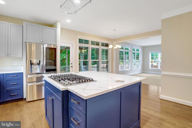 8311 MOUNT VERNON HWY, Alexandria, VA 22309