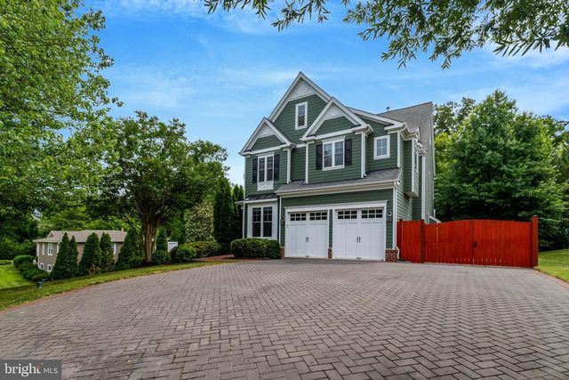 8311 MOUNT VERNON HWY, Alexandria, VA 22309