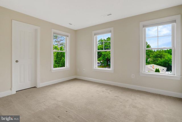 8311 MOUNT VERNON HWY, Alexandria, VA 22309