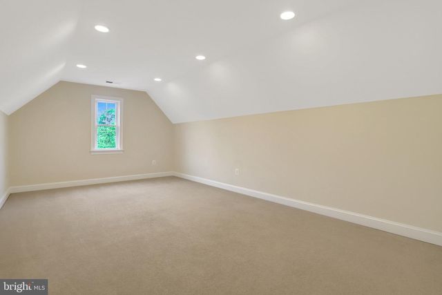 8311 MOUNT VERNON HWY, Alexandria, VA 22309