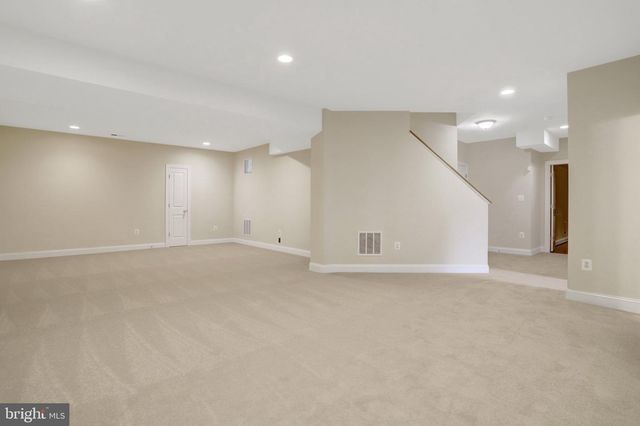 8311 MOUNT VERNON HWY, Alexandria, VA 22309