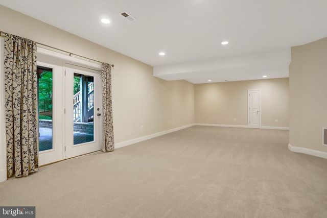 8311 MOUNT VERNON HWY, Alexandria, VA 22309