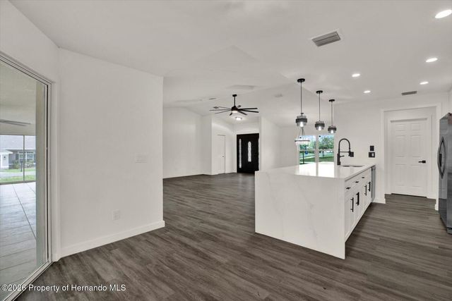 12186 Lamont Drive, Spring Hill, FL 34608