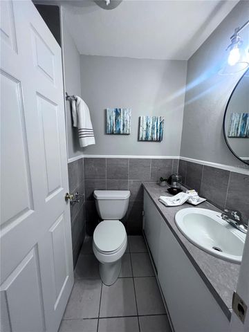 3857 W UNIVERSITY AVENUE, Gainesville, FL 32607