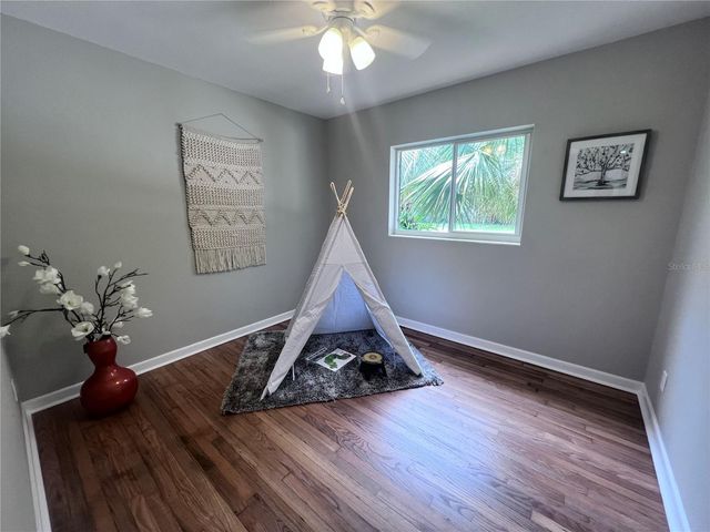 3857 W UNIVERSITY AVENUE, Gainesville, FL 32607