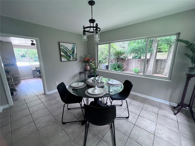 3857 W UNIVERSITY AVENUE, Gainesville, FL 32607