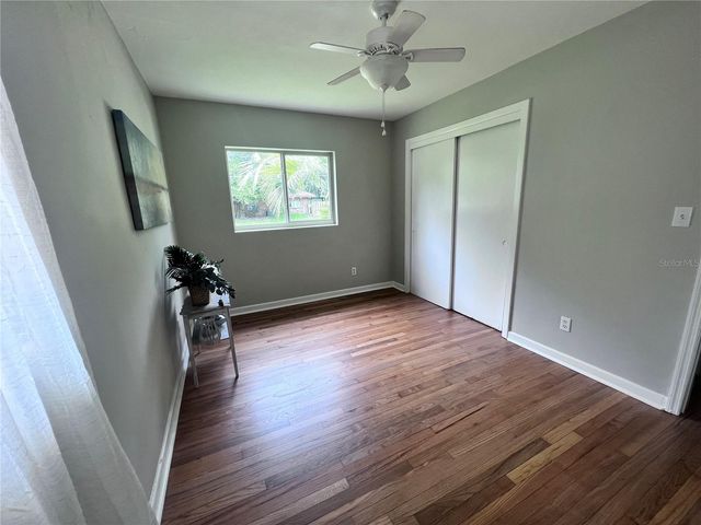 3857 W UNIVERSITY AVENUE, Gainesville, FL 32607