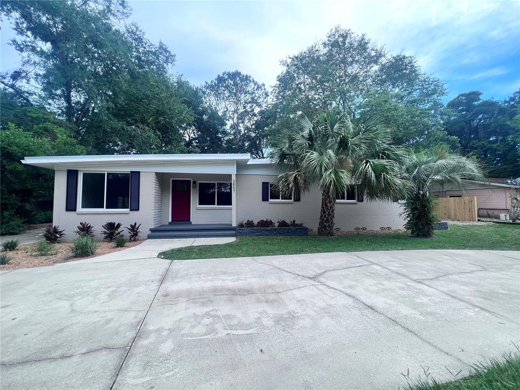 3857 W UNIVERSITY AVENUE, Gainesville, FL 32607
