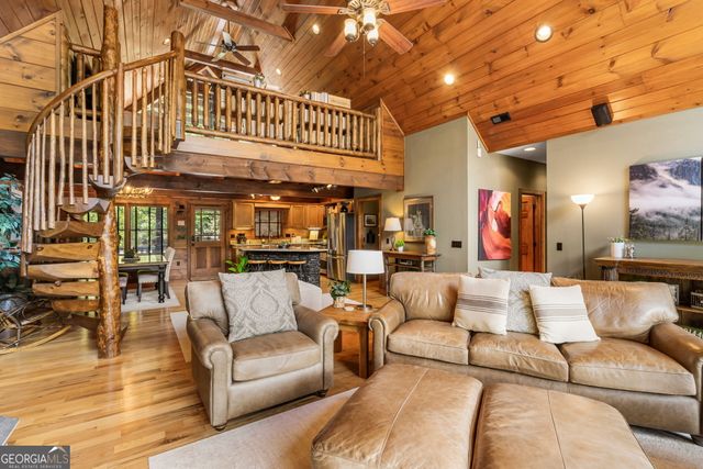 58 Woodberry Ln, Murphy, NC 28906