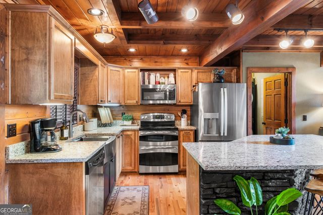 58 Woodberry Ln, Murphy, NC 28906