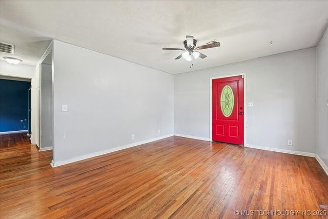 2420 N Oxford Avenue, Tulsa, OK 74115