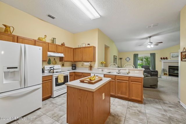 3923 LAKE CREST Terrace, Middleburg, FL 32068
