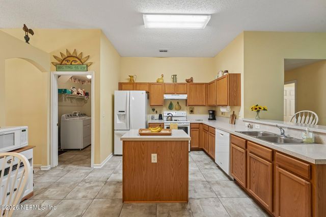3923 LAKE CREST Terrace, Middleburg, FL 32068