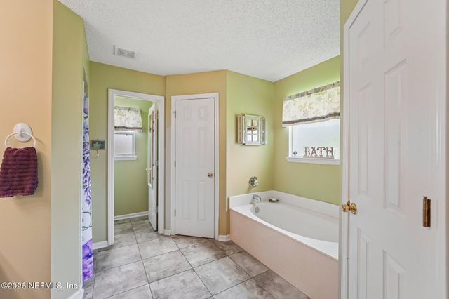 3923 LAKE CREST Terrace, Middleburg, FL 32068