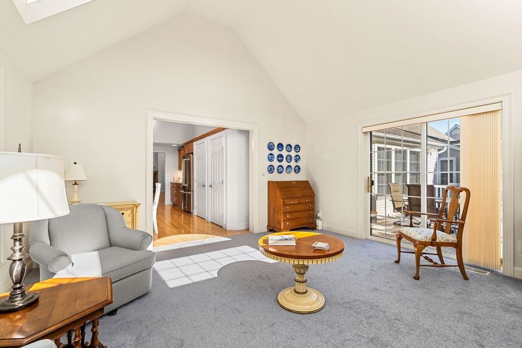 Image 14 of property listing at 55 Hampton Meadows Road # 55, Hampton, NH 03842