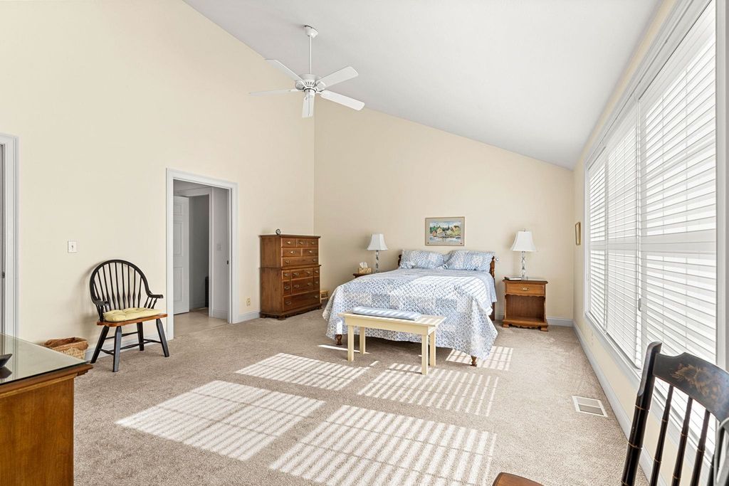Image 15 of property listing at 55 Hampton Meadows Road # 55, Hampton, NH 03842