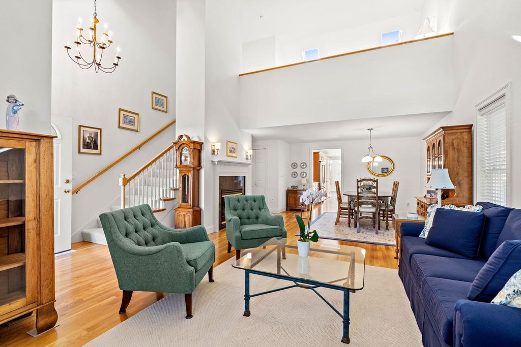 Image 3 of property listing at 55 Hampton Meadows Road # 55, Hampton, NH 03842