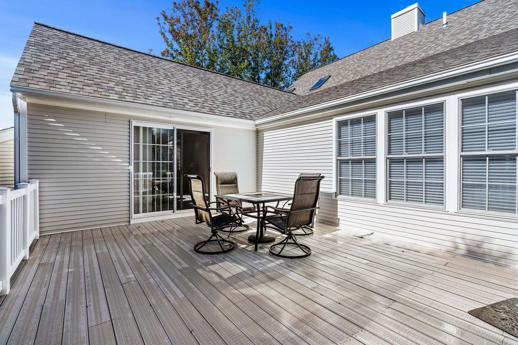 Image 33 of property listing at 55 Hampton Meadows Road # 55, Hampton, NH 03842
