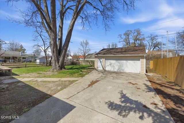 5232 Fortune Drive, Toledo, OH 43611