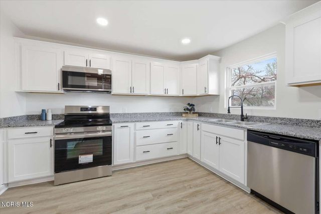 5232 Fortune Drive, Toledo, OH 43611