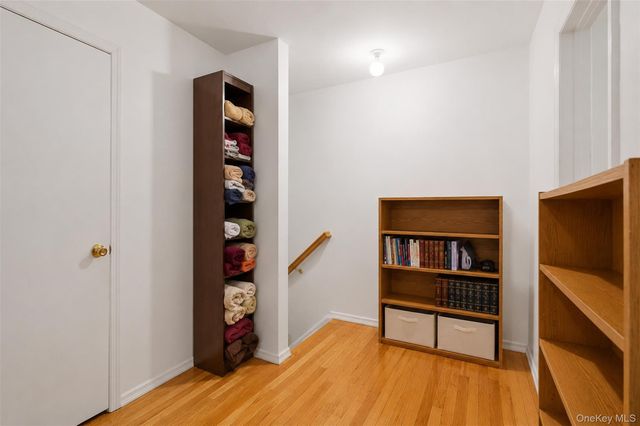 242 Kearsing Parkway A, Monsey, NY 10952