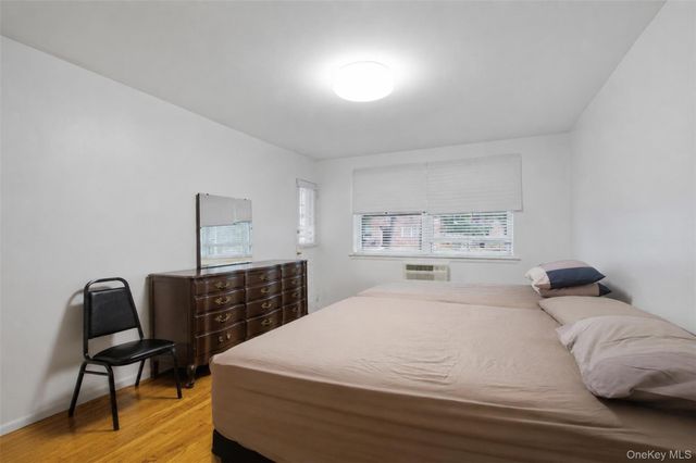 242 Kearsing Parkway A, Monsey, NY 10952