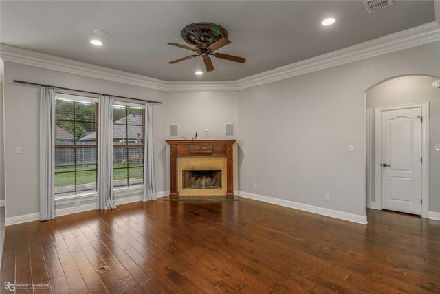 1110 Laurel Creek Drive, Shreveport, LA 71106