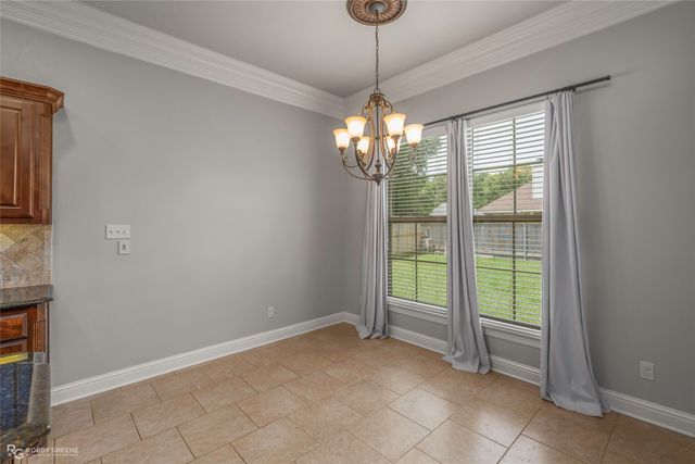 1110 Laurel Creek Drive, Shreveport, LA 71106