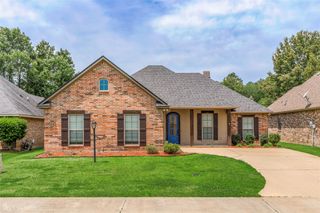 1110 Laurel Creek Drive, Shreveport, LA 71106