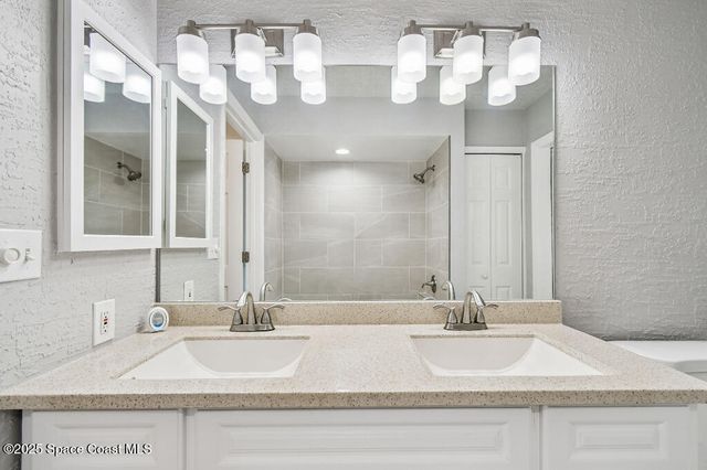 198 Naylor Street, Palm Bay, FL 32907