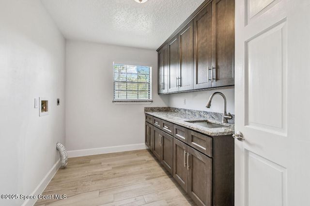 198 Naylor Street, Palm Bay, FL 32907