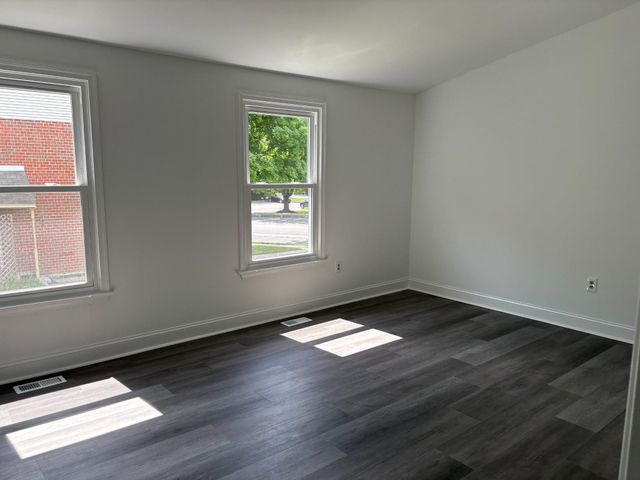 8106 GREENSPRING RD, Owings Mills, MD 21117