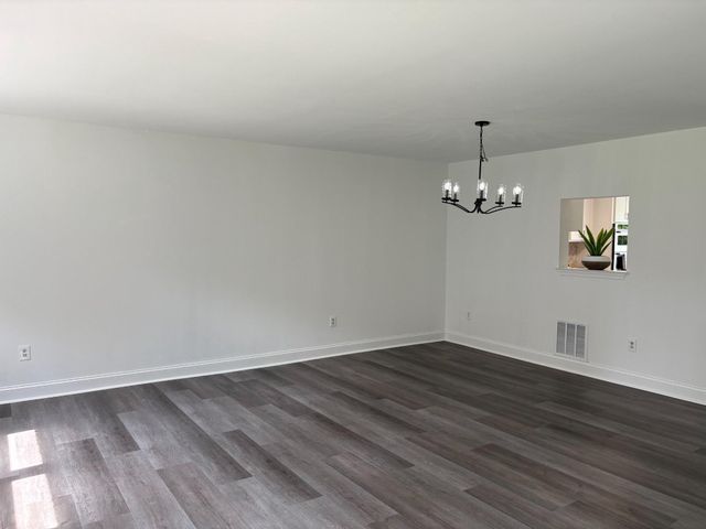 8106 GREENSPRING RD, Owings Mills, MD 21117