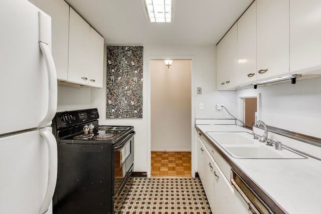 5050 S East End Avenue 3B, Chicago, IL 60615