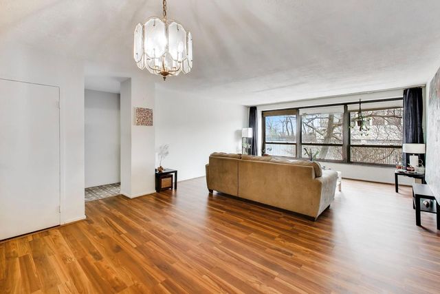 5050 S East End Avenue 3B, Chicago, IL 60615