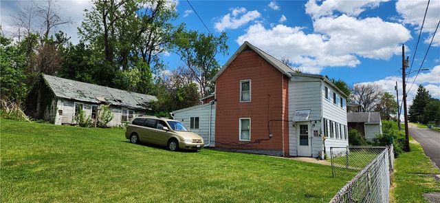 2014 5th St, Redstone Twp, PA 15420