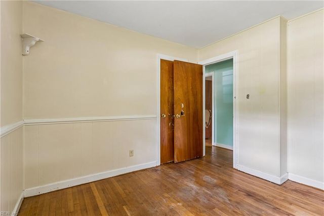 116 Bailey Rd RD, Yorktown, VA 23692