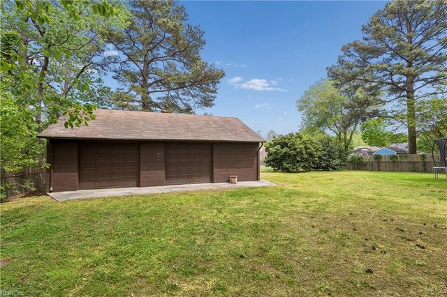 116 Bailey Rd RD, Yorktown, VA 23692