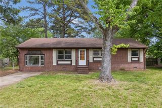 116 Bailey Rd RD, Yorktown, VA 23692