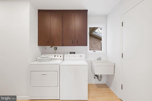 6204 CLEARWOOD RD, Bethesda, MD 20817