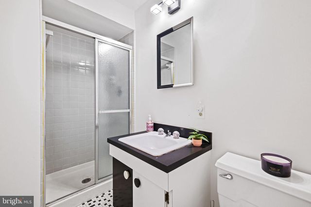 6204 CLEARWOOD RD, Bethesda, MD 20817