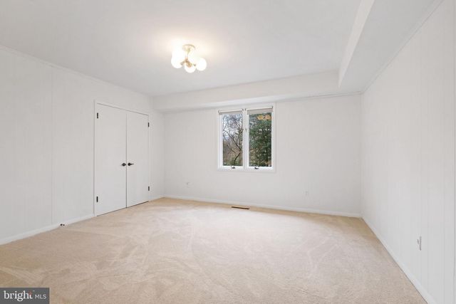 6204 CLEARWOOD RD, Bethesda, MD 20817