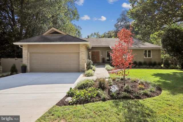 6204 CLEARWOOD RD, Bethesda, MD 20817