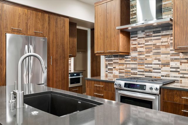 61354 Triple Knot Road, Bend, OR 97702