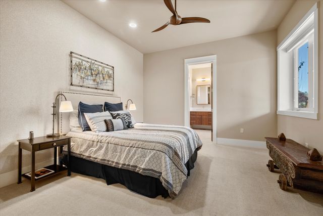 61354 Triple Knot Road, Bend, OR 97702